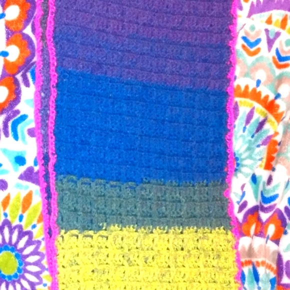 🌈NEW Hooded Crochet Cowl Scarf Wrap Colorful HANDCRAFTED - Picture 10 of 15